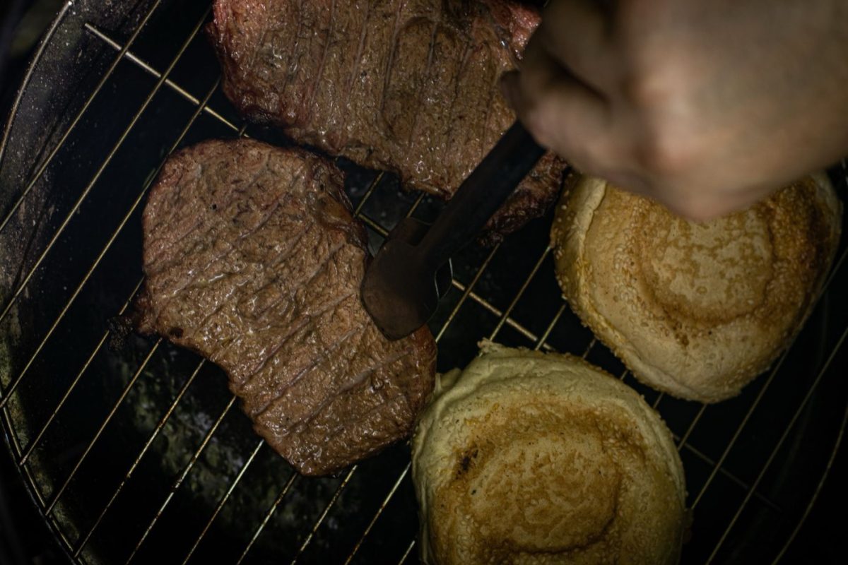 Beyond Burger vs Impossible Burger : lequel est meilleur pour