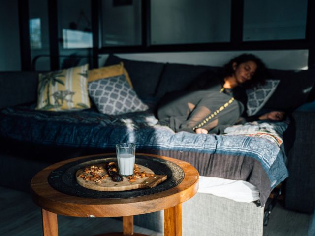 Quels en-cas végétaux pour mieux dormir ? Découvrez les secrets à adopter
